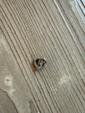 Kay Jewelers Silver Heart Pendant with Clear Stones